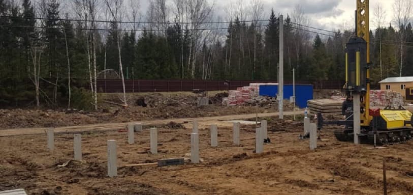 Фундамент на забивных ЖБ сваях