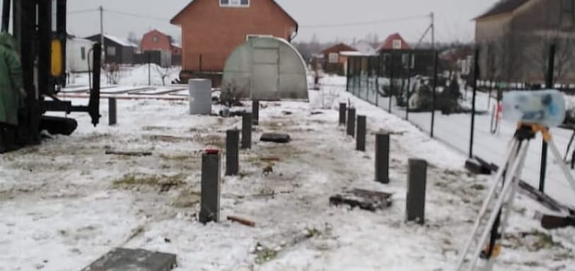 Фундамент на забивных ЖБ сваях
